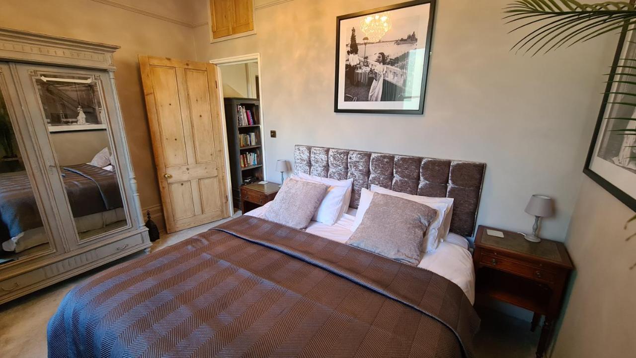 Court House Apartment Cheltenham Eksteriør billede