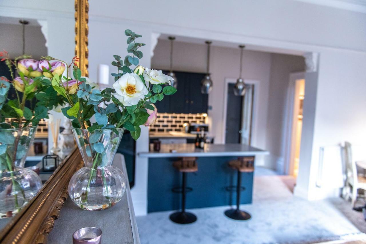 Court House Apartment Cheltenham Eksteriør billede