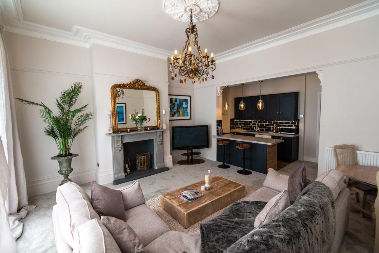 Court House Apartment Cheltenham Eksteriør billede