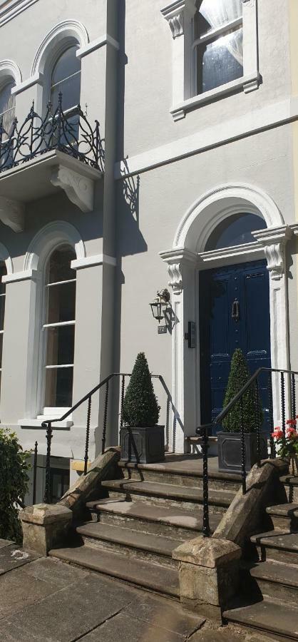 Court House Apartment Cheltenham Eksteriør billede